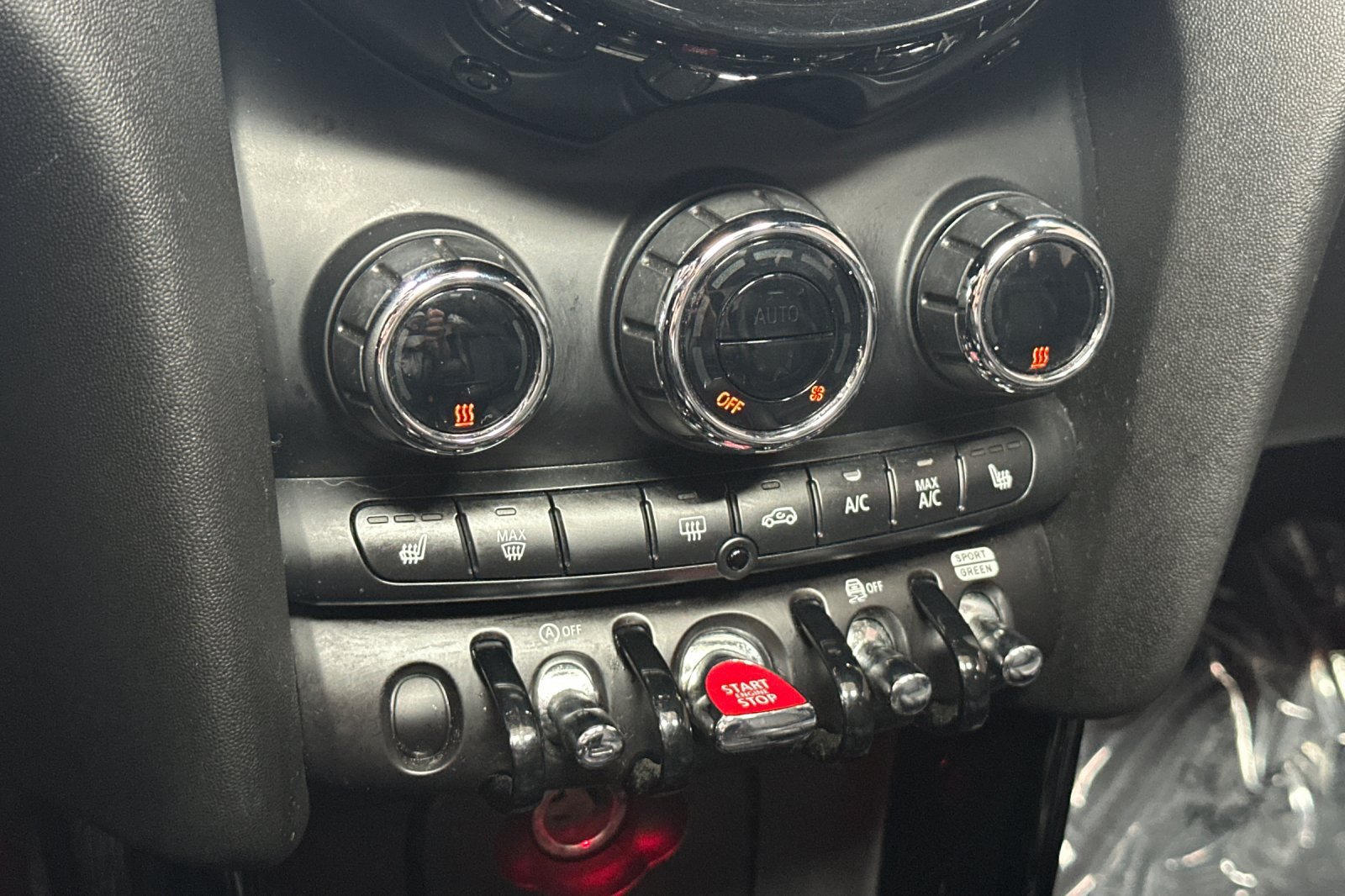 Used 2021 MINI Cooper S w/ 6.5" Touchscreen Package FWD image 26
