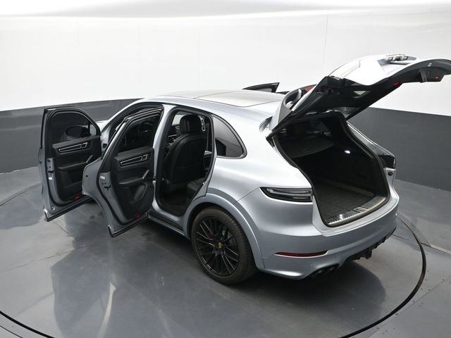 Certified 2021 Porsche Cayenne GTS w/ Premium Package Plus AWD/4WD image 29