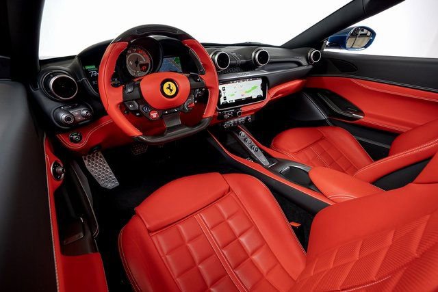 Certified 2019 Ferrari Portofino image 27