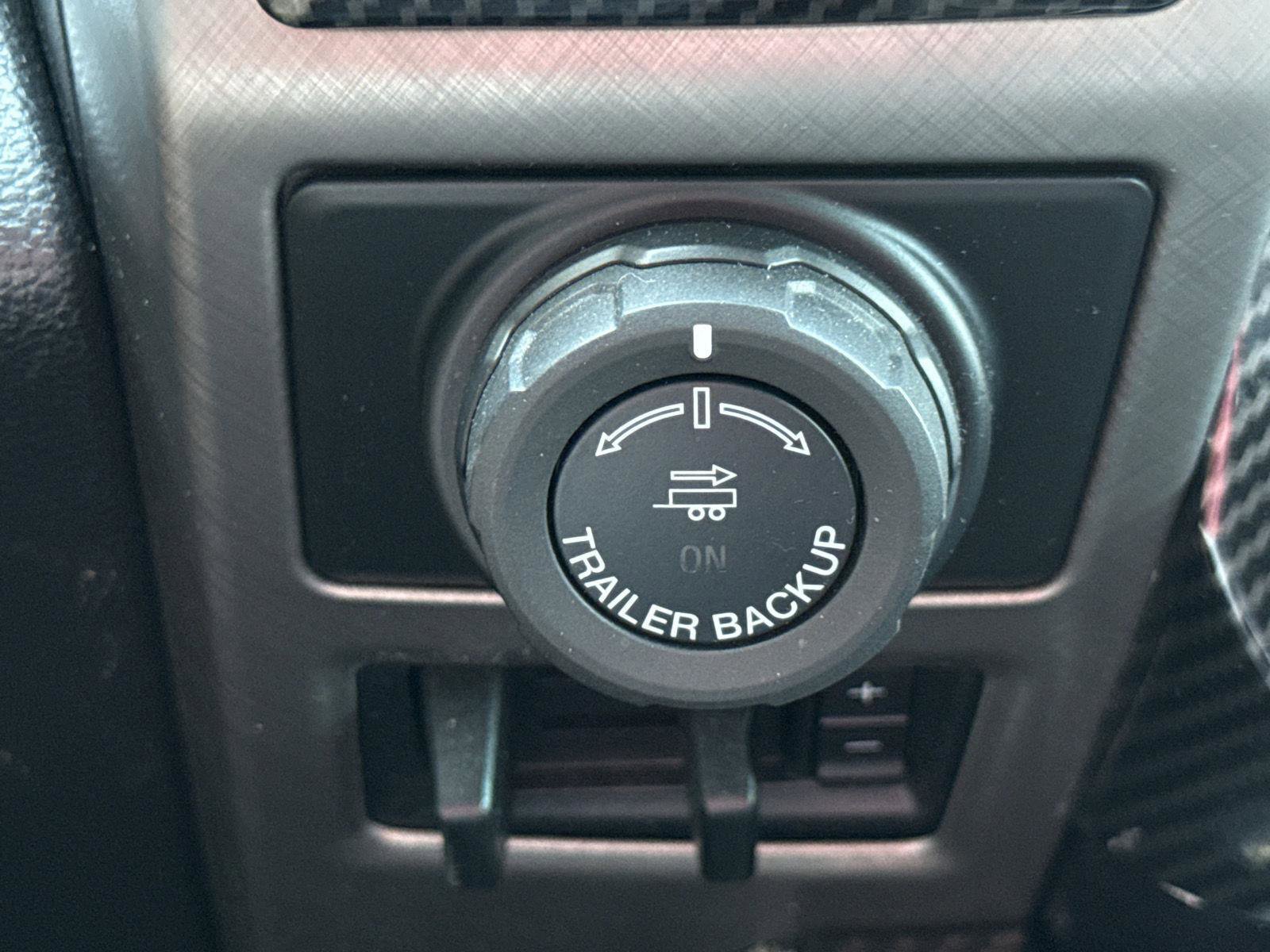 Used 2018 Ford F150 Limited image 17