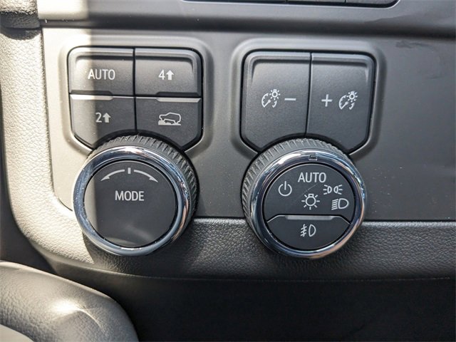 Used 2025 Chevrolet Tahoe Premier image 28