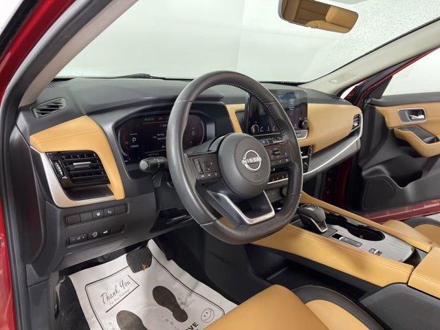 Used 2023 Nissan Rogue Platinum w/ Platinum Premium Package image 19