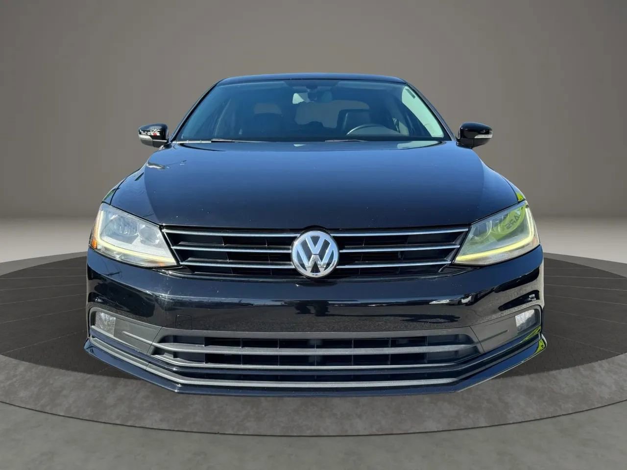 Used 2017 Volkswagen Jetta SEL image 3