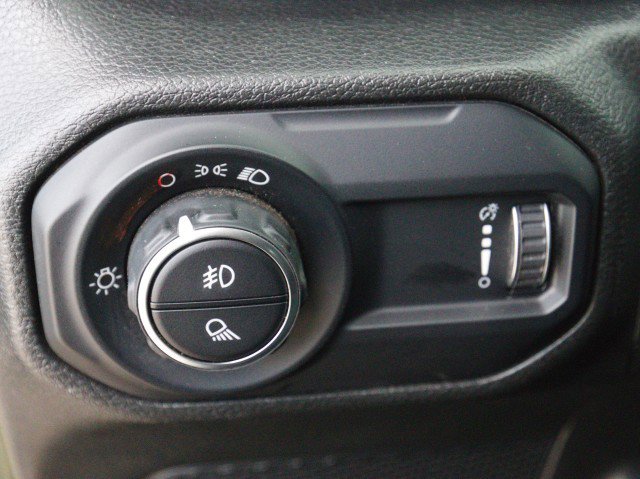 Used 2023 Jeep Gladiator Sport w/ Trailer Tow Package image 16