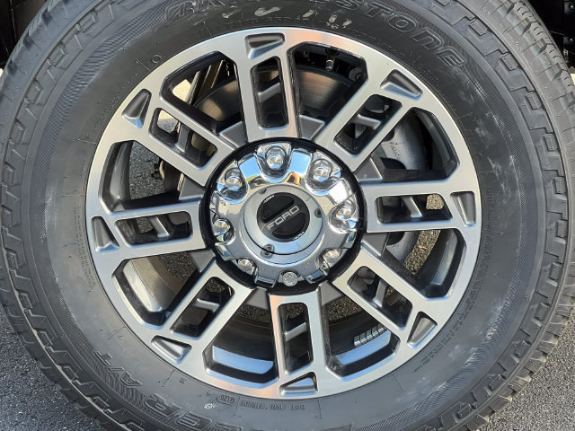 New 2027 Ford F350 Platinum w/ Platinum Plus Package AWD/4WD image 7