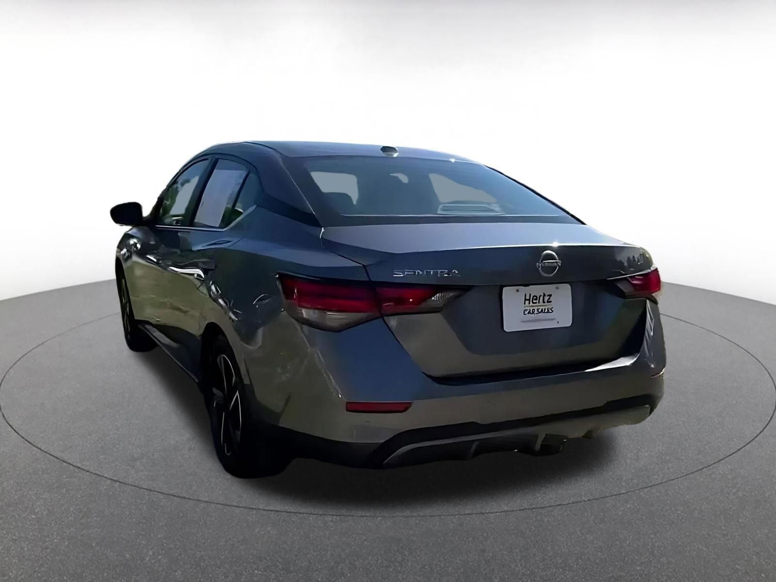 Used 2025 Nissan Sentra SV image 11