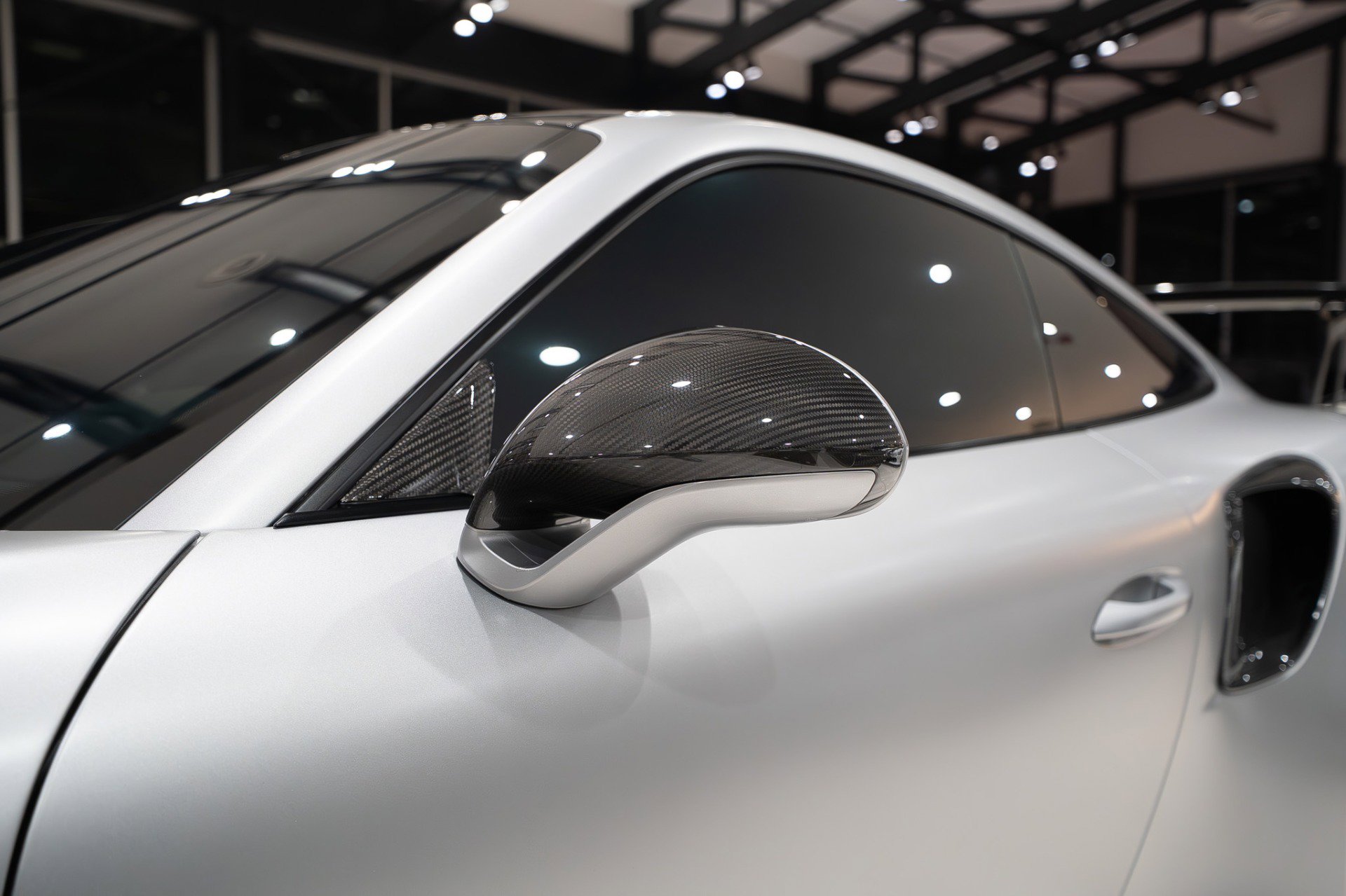 Used 2018 Porsche 911 GT2 RS image 55