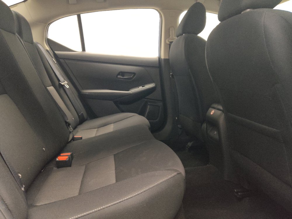 Used 2025 Nissan Sentra SV FWD image 19