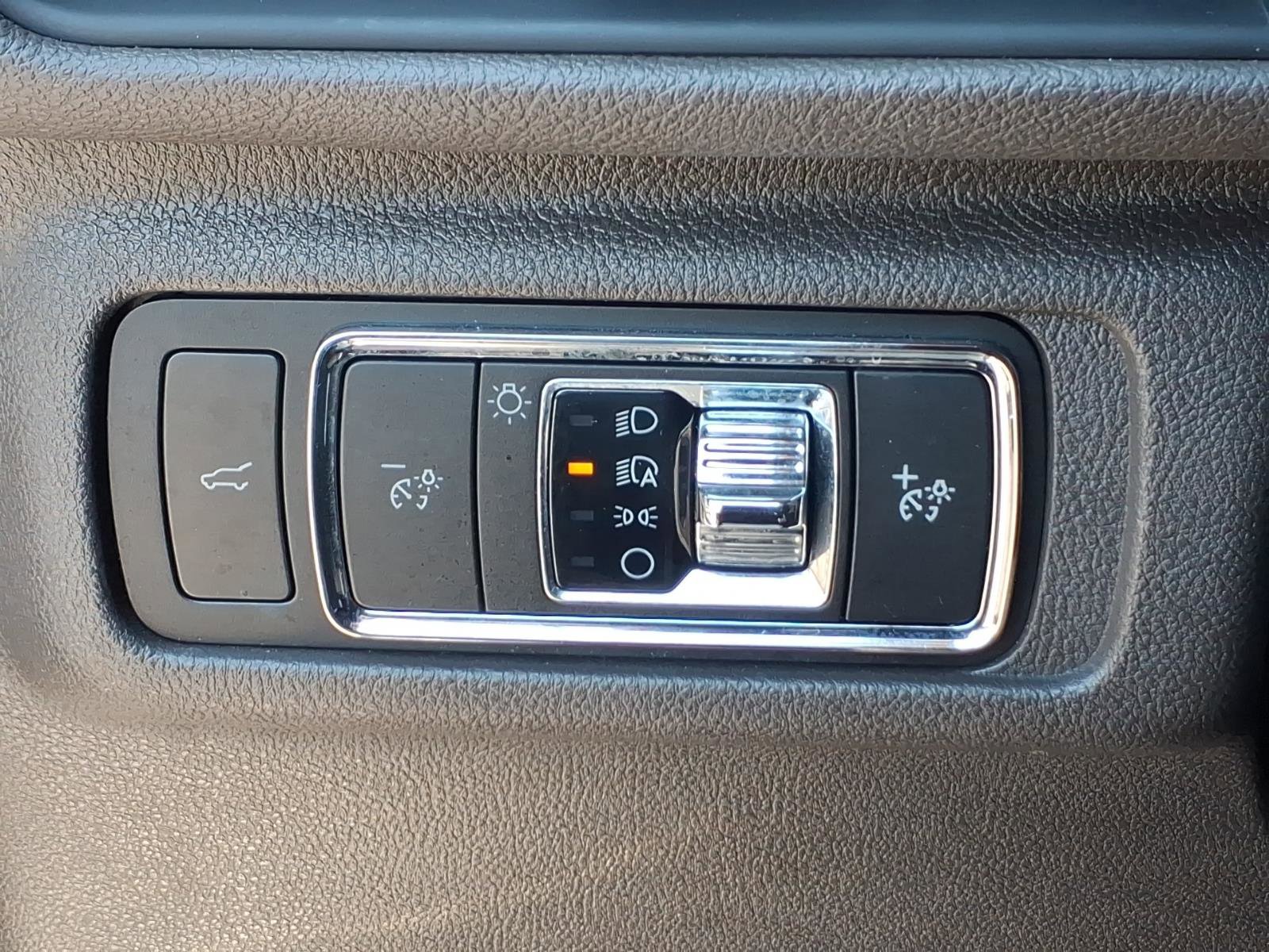 Certified 2020 Lincoln Corsair AWD w/ Equipment Group 101A image 24