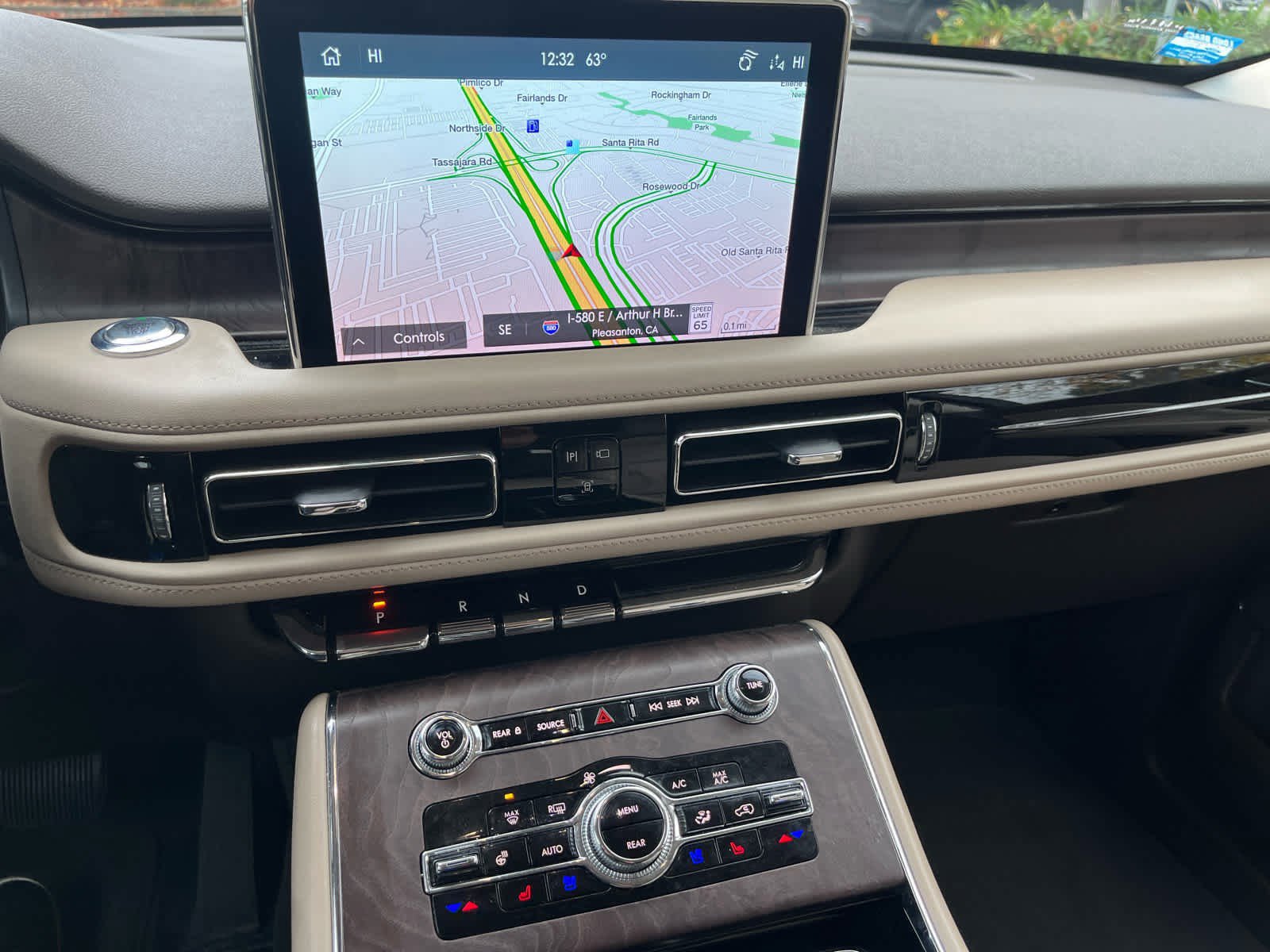 Used 2023 Lincoln Aviator Reserve w/ Elements Package Plus image 26