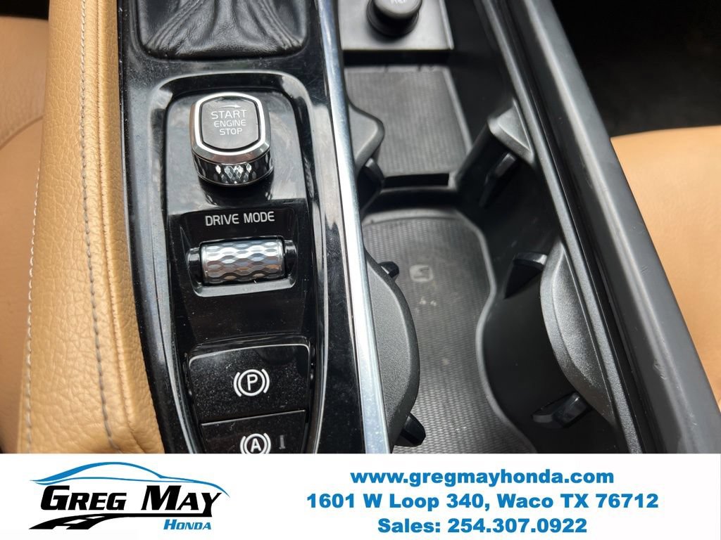 Used 2018 Volvo S90 T5 Momentum w/ Convenience Package FWD image 28