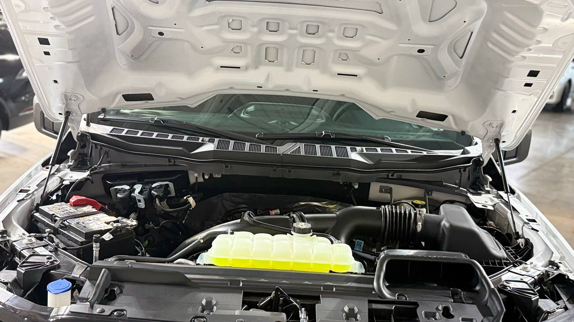 New 2026 Ford F150 XLT w/ XLT Black Appearance Package image 86