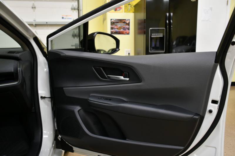 Used 2023 Toyota Prius XLE FWD image 49