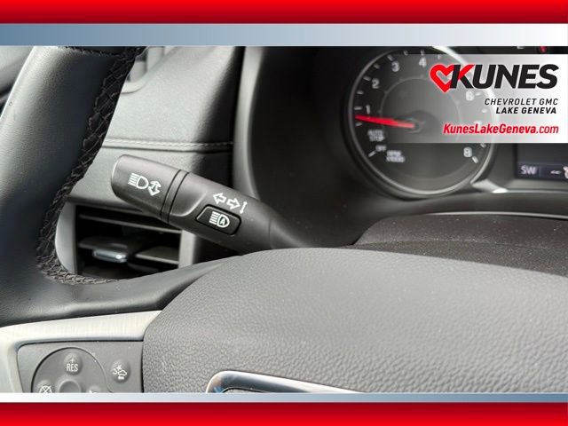 Used 2024 GMC Terrain SLT AWD/4WD image 37