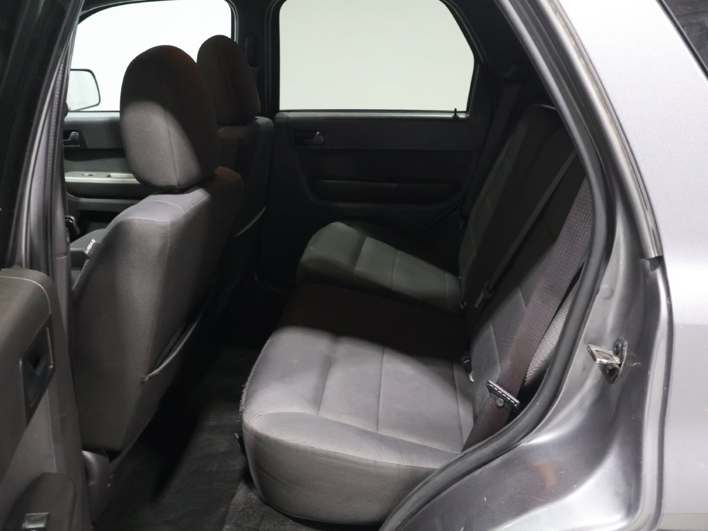 Used 2011 Ford Escape XLT w/ 202A Rapid Spec Order Code AWD/4WD image 17