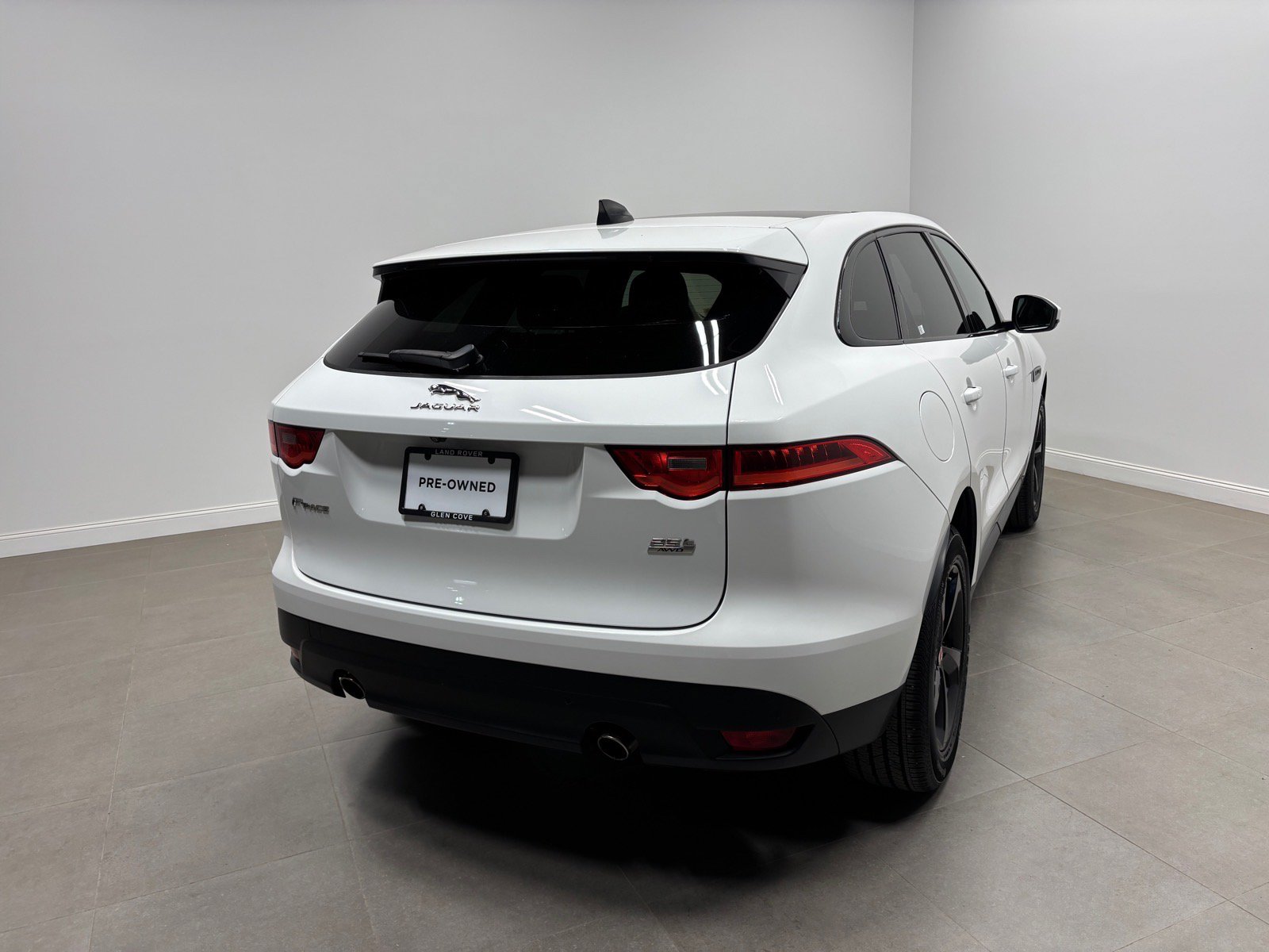 Used 2020 Jaguar F-PACE Premium AWD/4WD image 7
