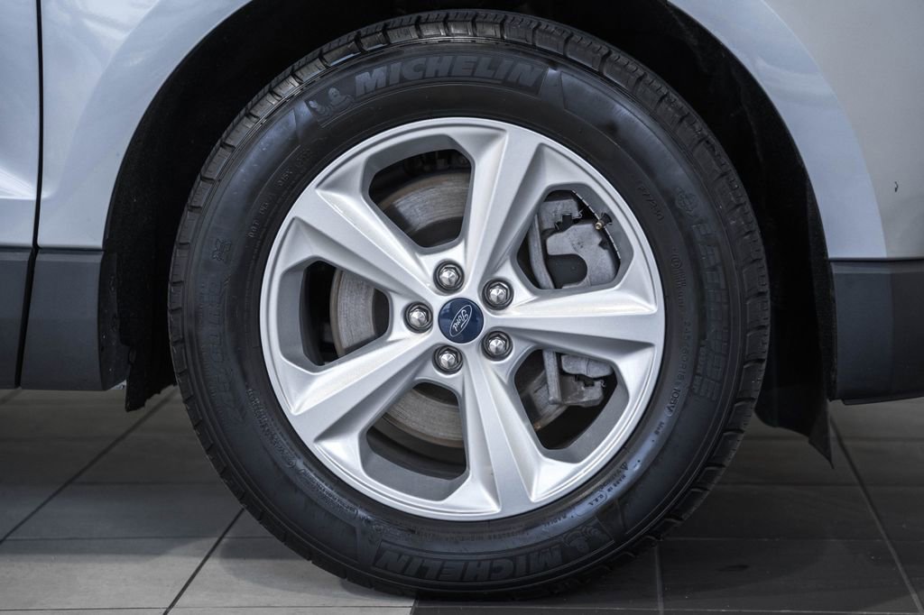 Used 2022 Ford Edge SE image 14