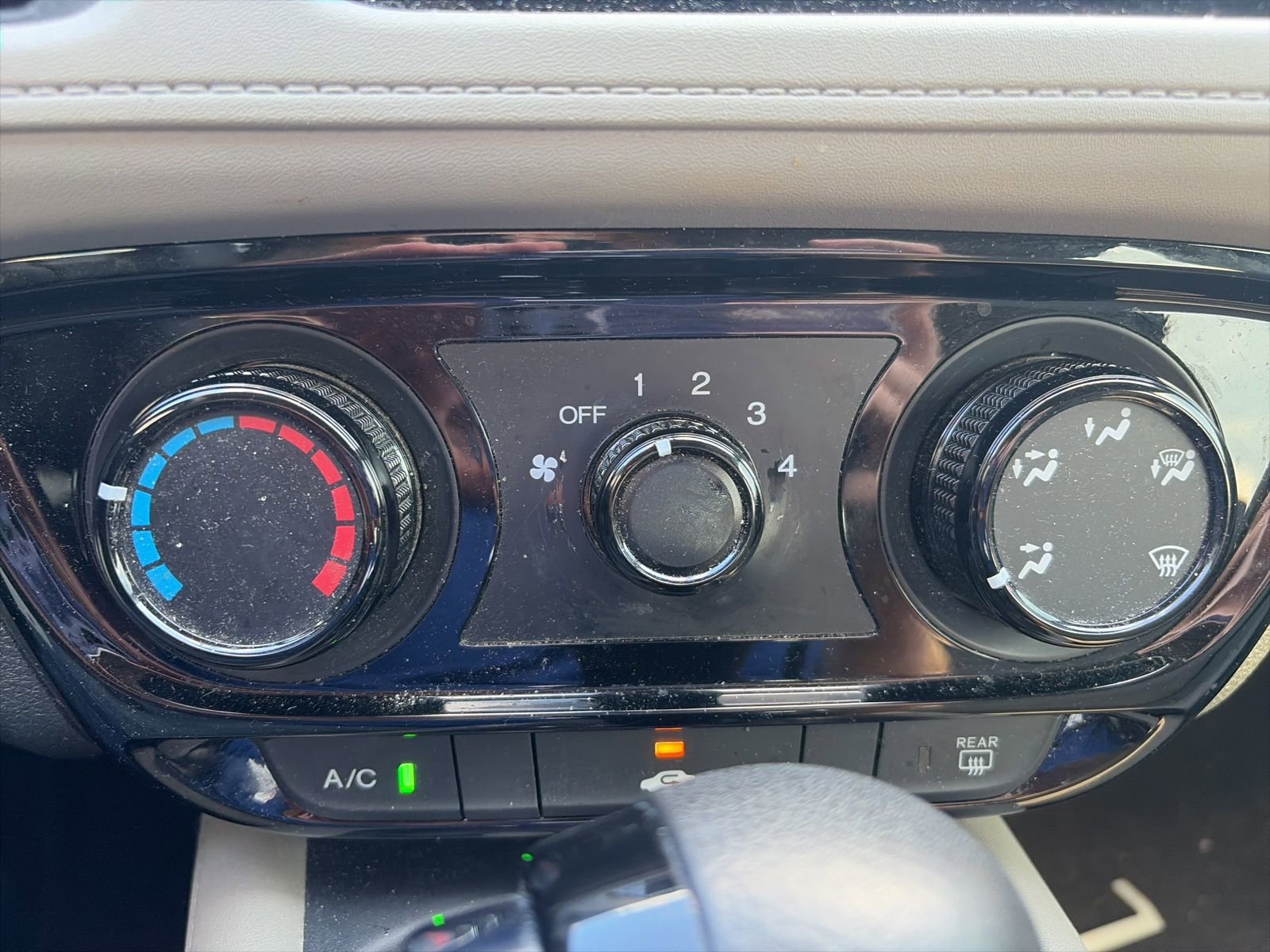 Used 2021 Honda HR-V LX image 13