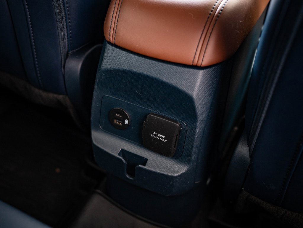 Used 2022 Ford Maverick Lariat w/ Lariat Luxury Package image 35