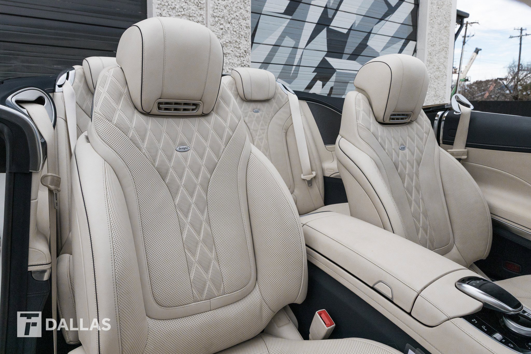 Used 2020 Mercedes-Benz S 560 Cabriolet image 35