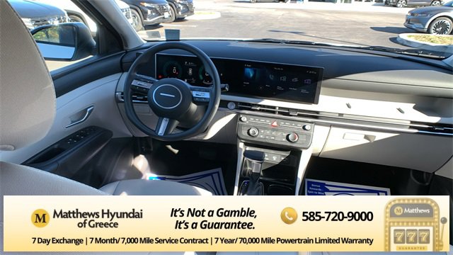 Certified 2025 Hyundai Tucson SE image 21