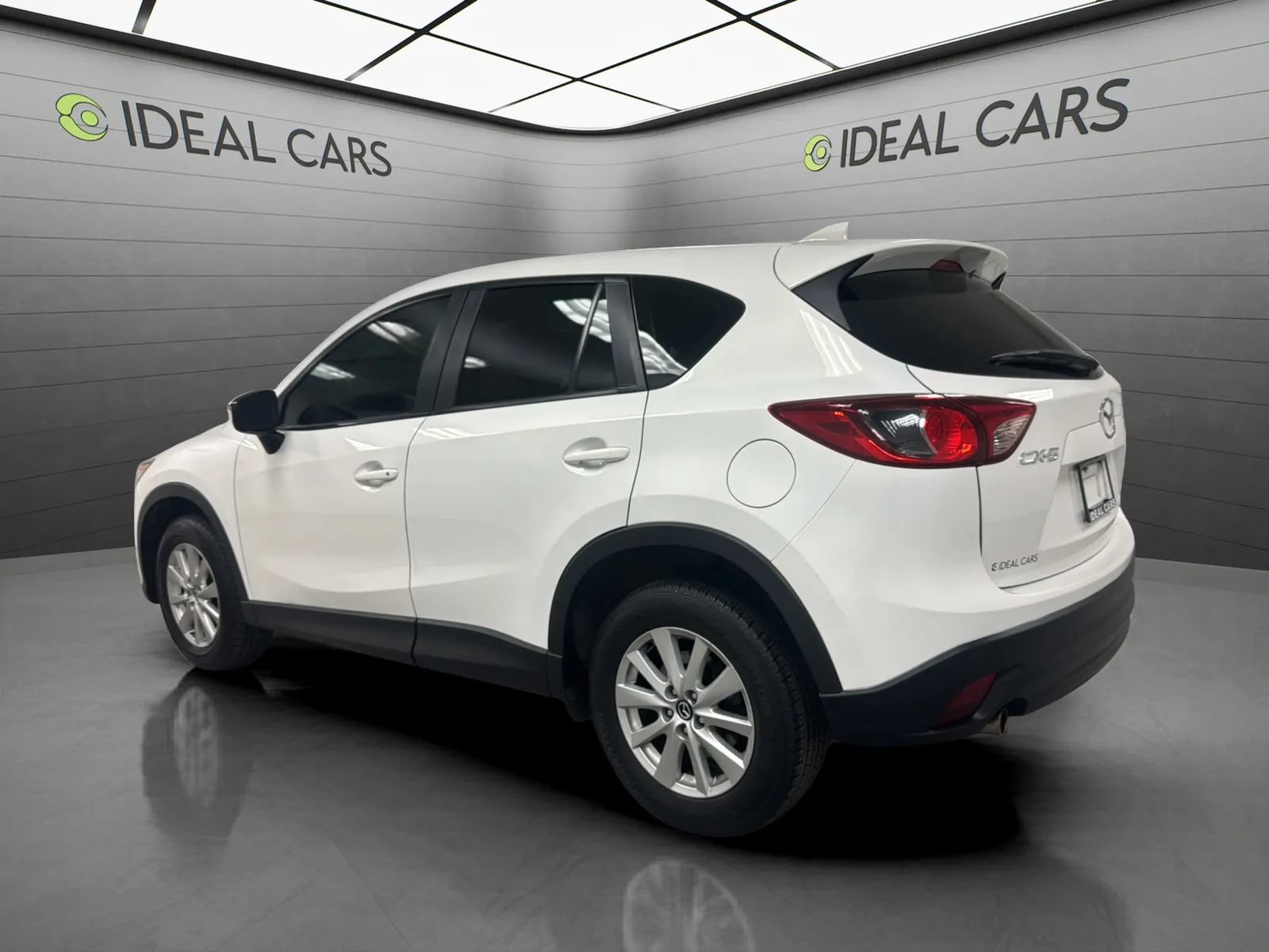 Used 2016 MAZDA CX-5 Sport FWD image 3