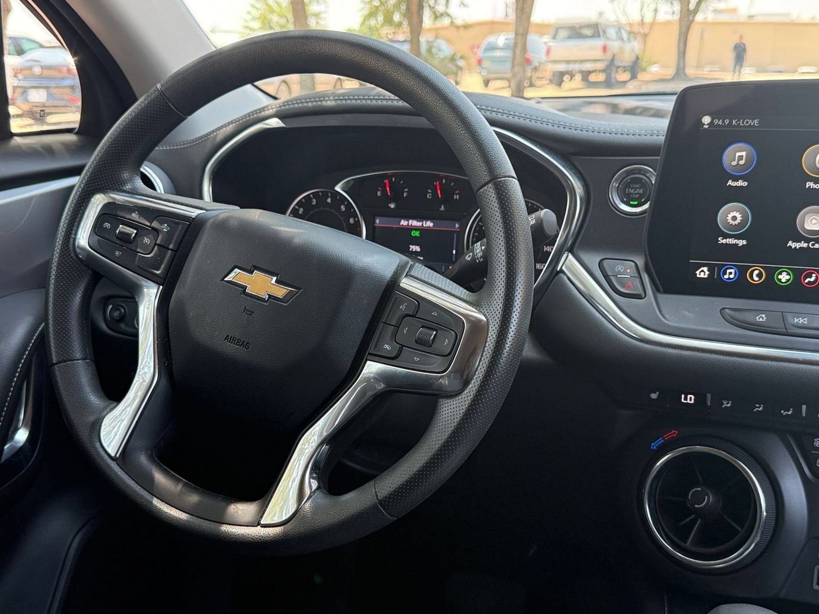 Used 2025 Chevrolet Blazer LT FWD image 36