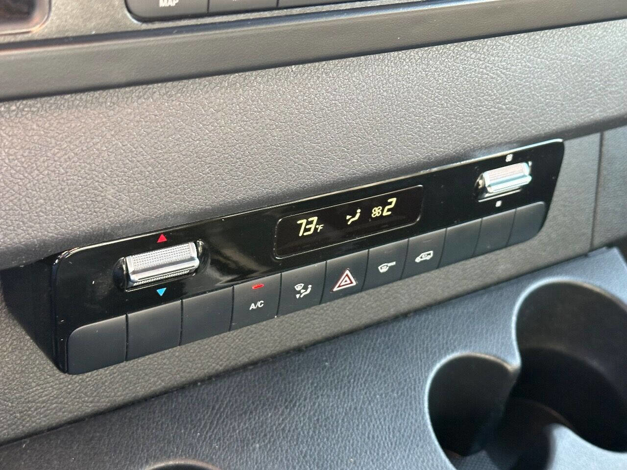 Used 2019 Freightliner Sprinter 3500 image 21