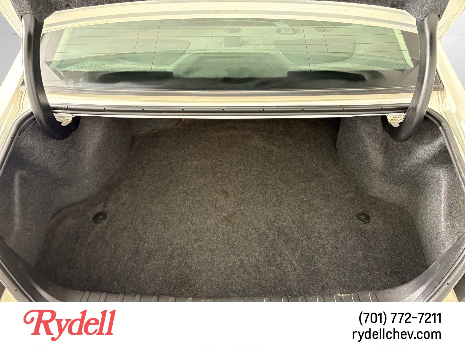 Used 2009 Buick Lucerne Super FWD image 18