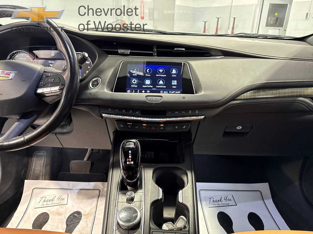 Used 2020 Cadillac XT4 Premium Luxury w/ Enhanced Visibility Package image 10