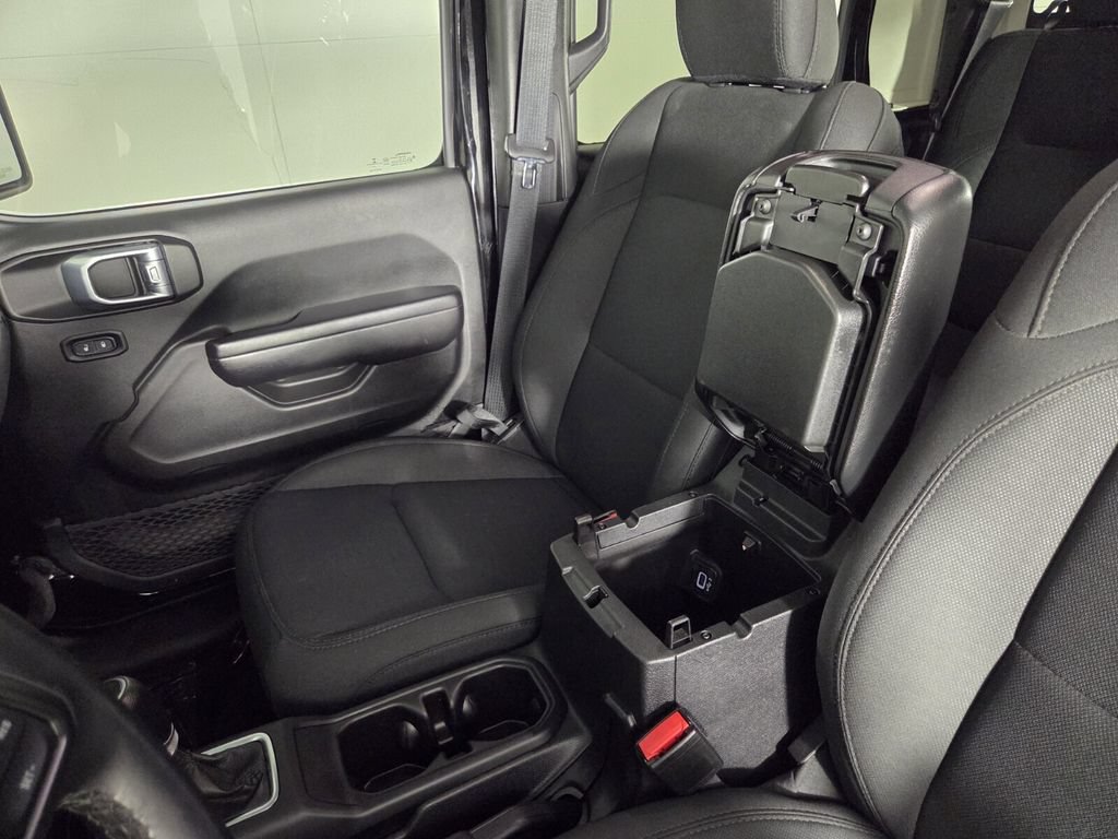 Used 2021 Jeep Gladiator Sport AWD/4WD image 20
