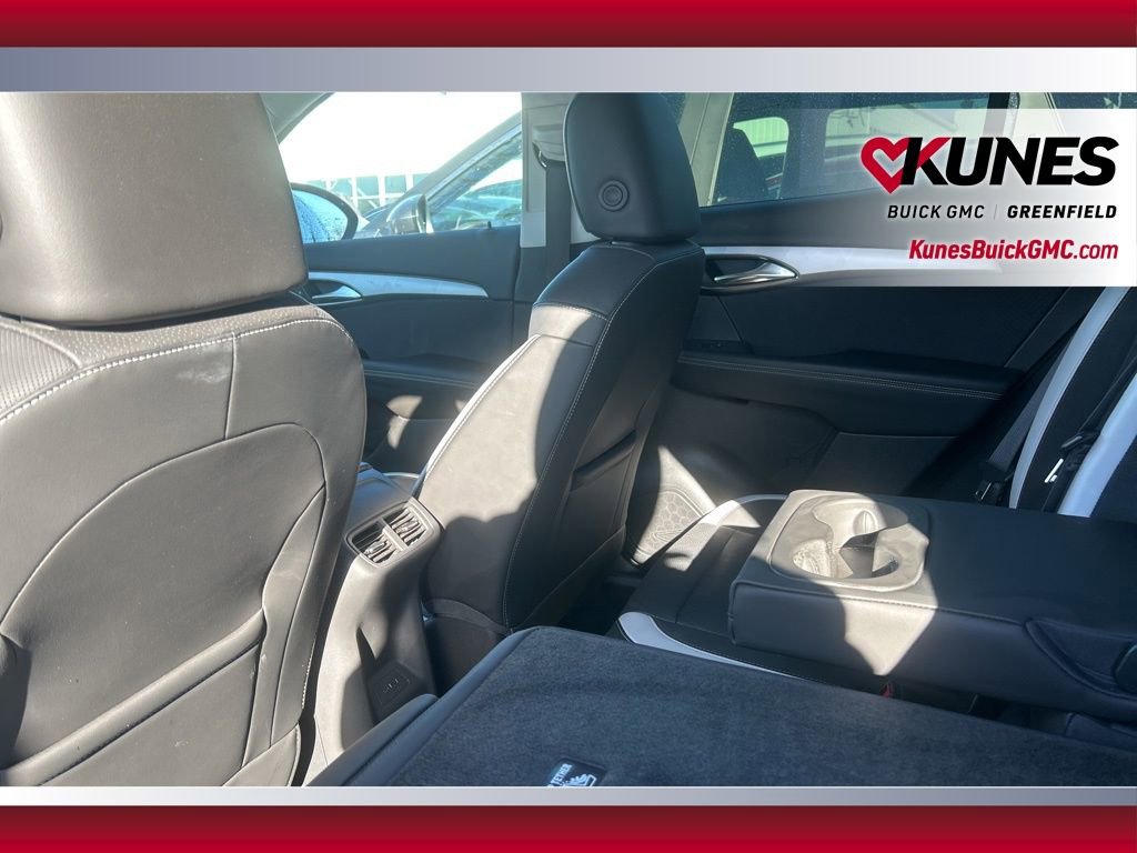 Used 2024 Buick Envision Sport Touring image 38