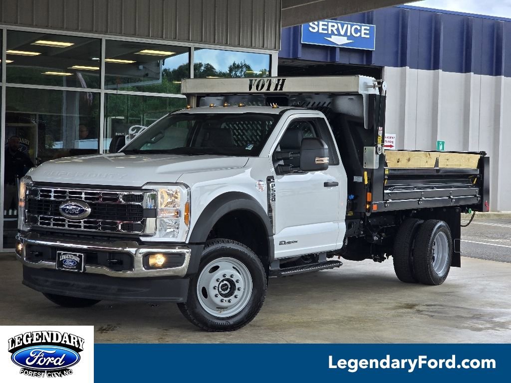 New 2025 Ford F550 4x4 Regular Cab Super Duty image 1
