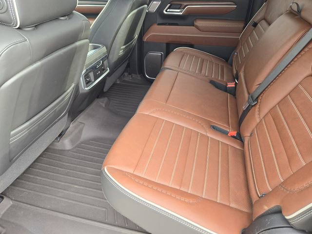 Used 2025 GMC Sierra 2500 Denali Ultimate image 31