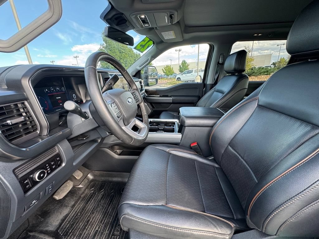Used 2025 Ford F350 Lariat AWD/4WD image 28
