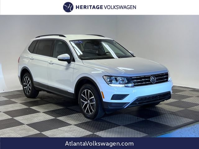 Certified 2021 Volkswagen Tiguan SE FWD image 1
