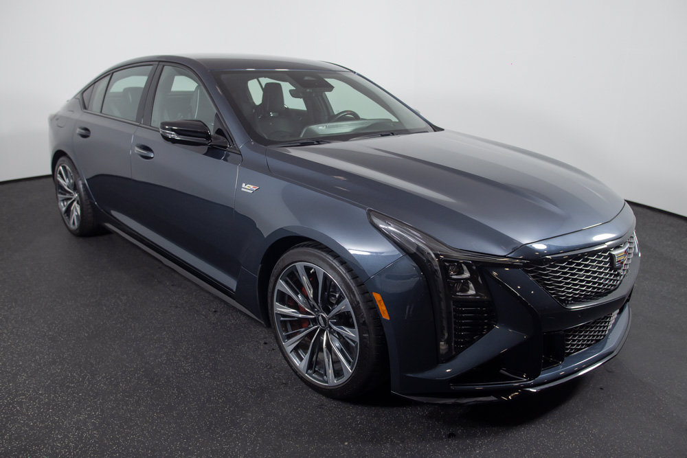 Used 2025 Cadillac CT5 V Blackwing w/ Parking Package RWD image 21