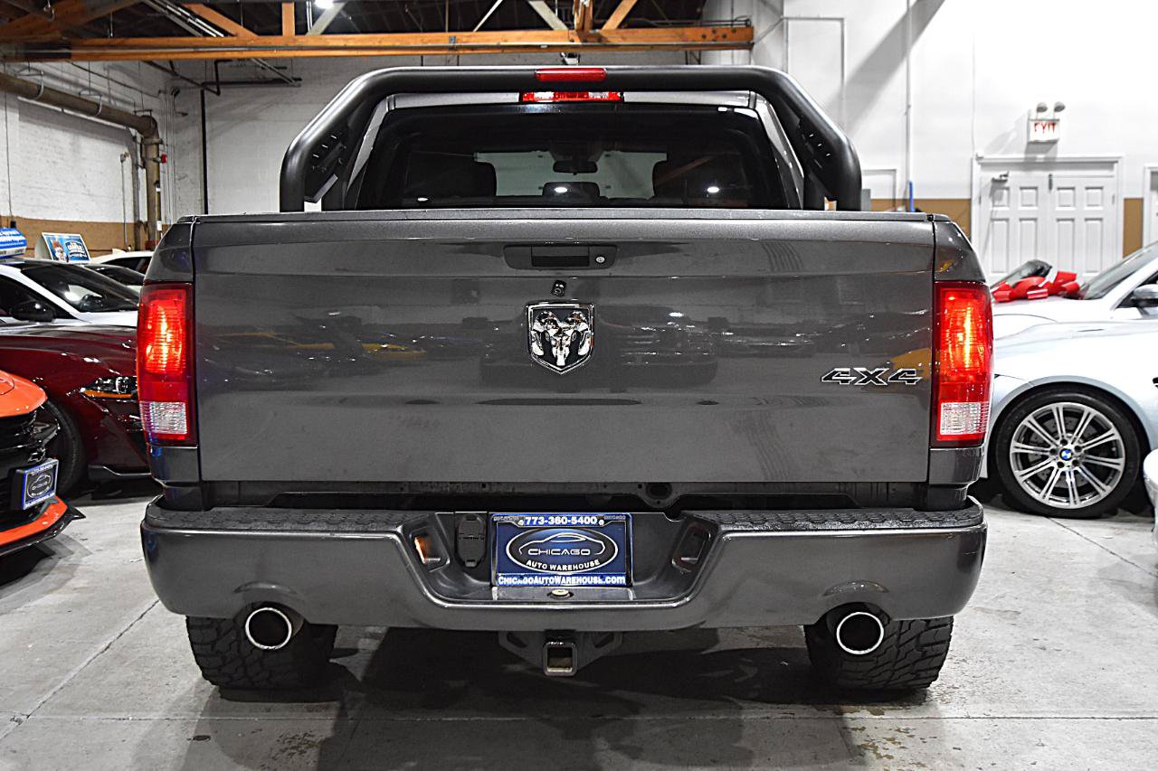 Used 2017 RAM 1500 Express w/ Express Value Package AWD/4WD image 10