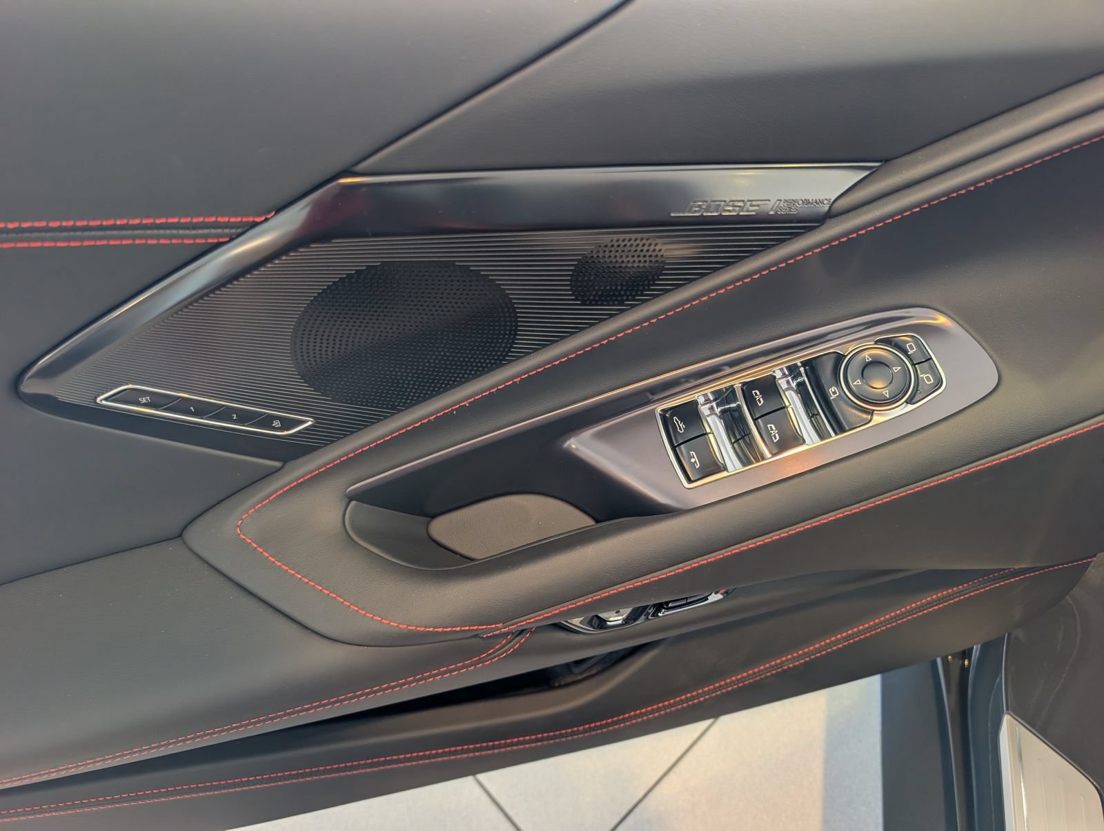 New 2027 Chevrolet Corvette Stingray Convertible w/ Z51 Performance Package RWD image 11