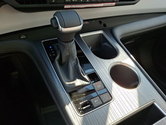 New 2026 Toyota Sienna XLE AWD/4WD image 9