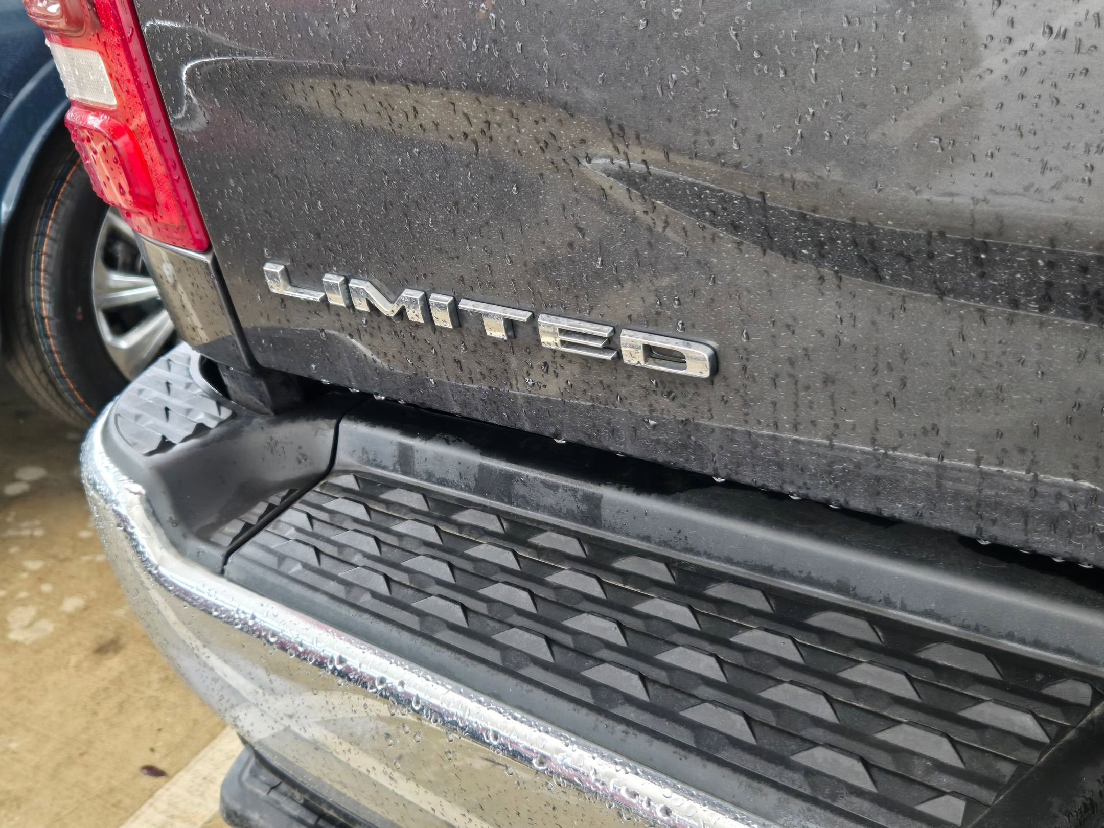 Used 2021 RAM 2500 Limited image 8