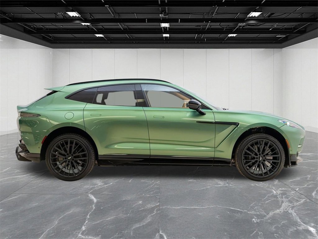 New 2025 Aston Martin DBX 707 image 11