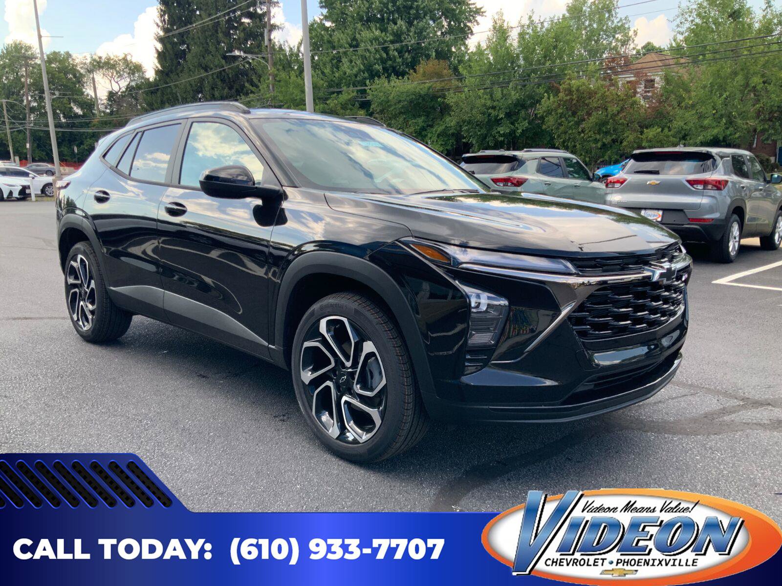 New 2026 Chevrolet Trax RS w/ Driver Confidence Package FWD image 1