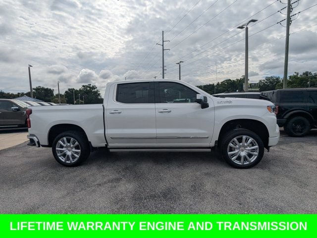 Used 2023 Chevrolet Silverado 1500 High Country w/ High Country Premium Package AWD/4WD image 4