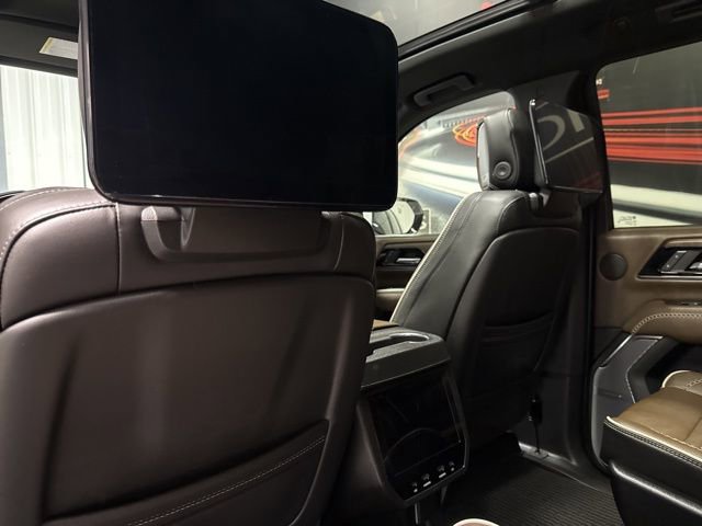 Used 2025 GMC Yukon XL Denali Ultimate image 17