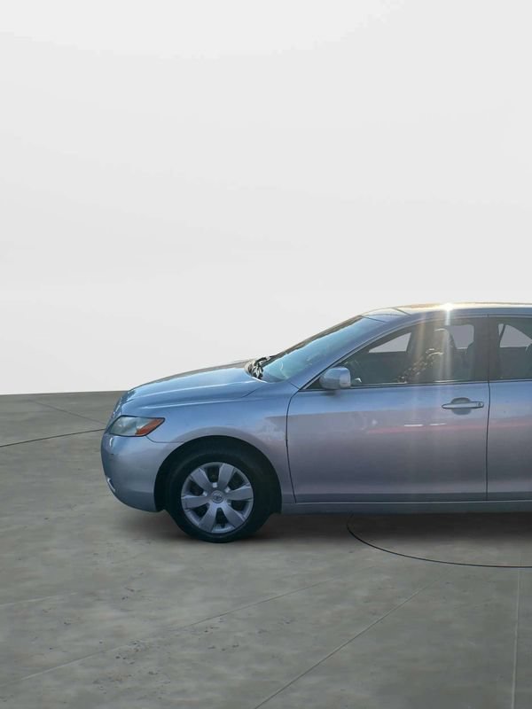 Used 2009 Toyota Camry LE FWD image 24