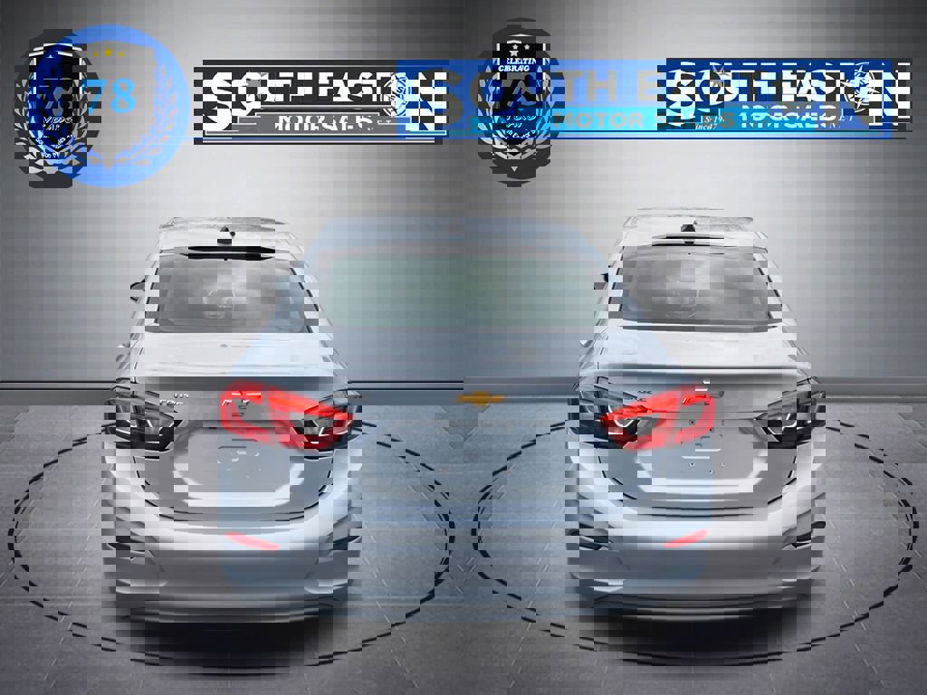 Used 2018 Chevrolet Cruze LS w/ LS Fleet Convenience Package image 4