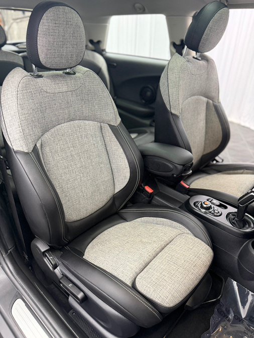 Used 2020 MINI Cooper SE w/ 6.5" Touchscreen Package FWD image 17