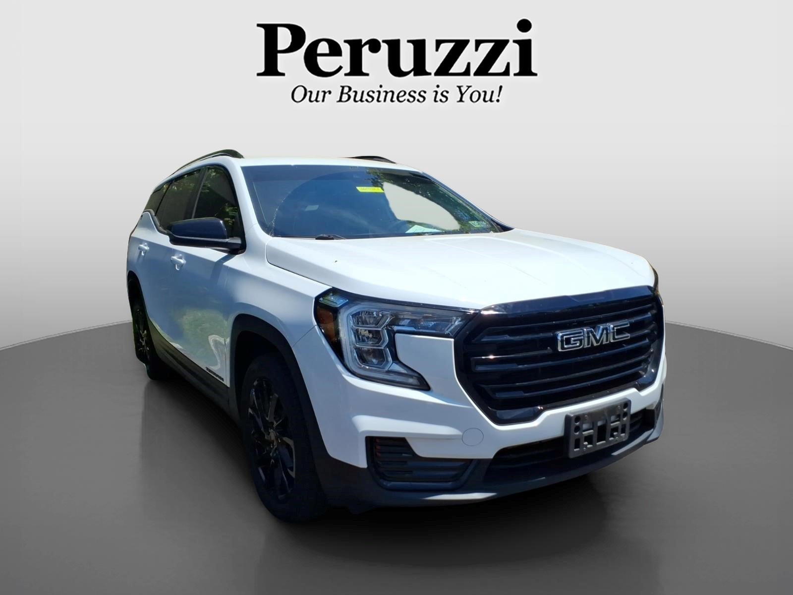 Used 2023 GMC Terrain SLE w/ Driver Convenience Package