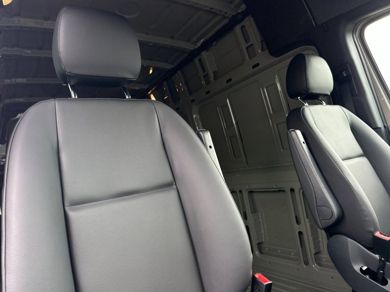 New 2026 Mercedes-Benz Sprinter 144 Cargo image 18